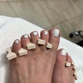 Ivy's Nails Salon - Nail Salons Near Me - Vancouver, Washington
