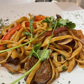 Mancora Peruvian Cuisine - Steak Saltado but with pasta! - Peruvian Near Me - Alhambra, California Mancora Peruvian Cuisine - Steak Saltado but with pasta! - Peruvian Near Me - Alhambra, California