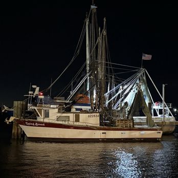 Safe Harbor Seafood - View from the outdoor dining - Seafood Near Me - Jacksonville, Florida