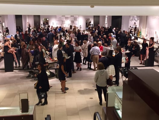 Saks Fifth Avenue by null