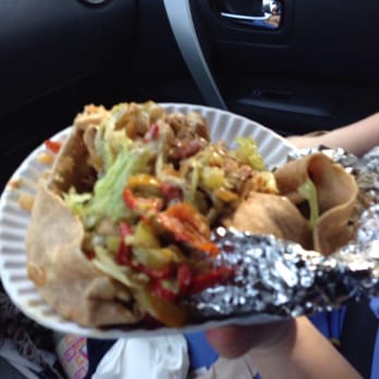 Brothers Roast Beef & Pizza - This was a chicken wrap, absolutely disgraceful they could serve something like this, last time they get my business - Pizza Near Me - Abington, Massachusetts