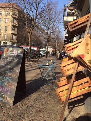 Goldhahn und Sampson Prenzlauer Berg by null