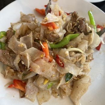 Siam Casa Thai Cuisine - Drunken Noodle - Thai Near Me - Baldwin Park, California Siam Casa Thai Cuisine - Drunken Noodle - Thai Near Me - Baldwin Park, California