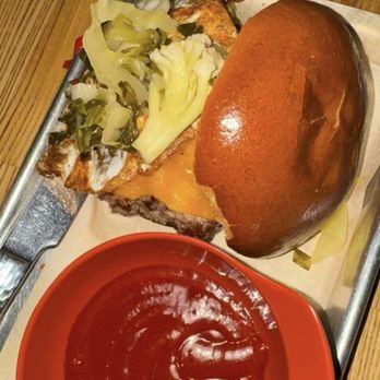 The Rabbit Hole - Smash Burger w/egg - Cocktail Bars Near Me - San Francisco, California