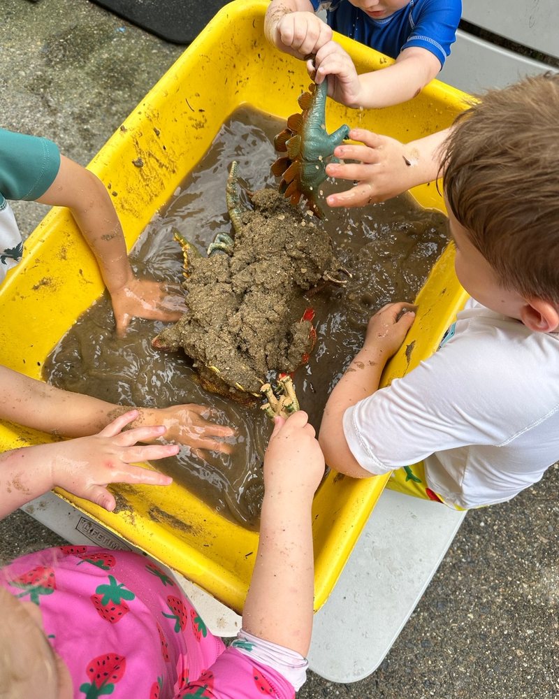 Little Hands Academy - childcare center in Sudbury, MA