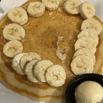 Keke's Breakfast Cafe - 1 Pancake Cafe Combo with bananas - Breakfast & Brunch Near Me - Kissimmee, Florida Keke's Breakfast Cafe - 1 Pancake Cafe Combo with bananas - Breakfast & Brunch Near Me - Kissimmee, Florida