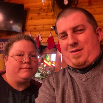Texas Roadhouse - Ray and Lynnette Perry - Steakhouses Near Me - Anderson, Indiana