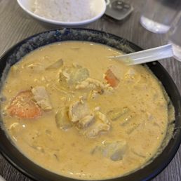 Yellow Curry Yellow Curry