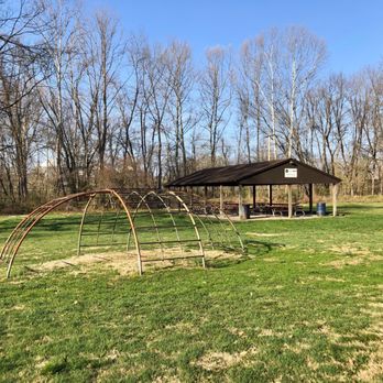 Kachelmacher Park - Monkey bars - Parks Near Me - Logan, Ohio