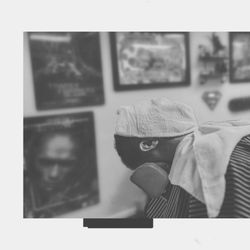 Havaday’s Barber - Havaday's offers multiple shave experiences from simple beard shape ups to Master shaves.