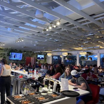 Set The Bar - Inside - Sports Bars Near Me - Omaha, Nebraska Set The Bar - Inside - Sports Bars Near Me - Omaha, Nebraska