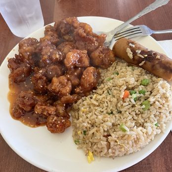 Nam Van Noodle Cafe - Sesame chicken and fried rice. - Vietnamese Near Me - Sparks, Nevada Nam Van Noodle Cafe - Sesame chicken and fried rice. - Vietnamese Near Me - Sparks, Nevada