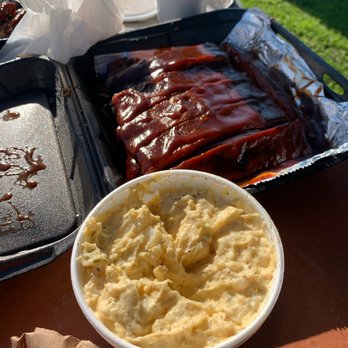Johnson Brothers BBQ - Ribs and potato salad - Barbeque Near Me - Compton, California