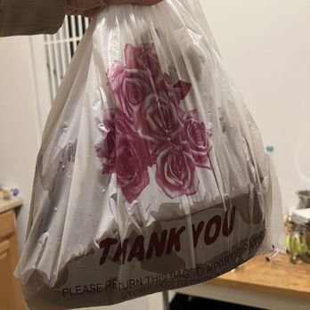 Banhmigos - This is how they package their broth. In an unsealed cup that poured into the bag, creating a nightmare of a mess and an inedible dish. - Vietnamese Near Me - Brooklyn, New York