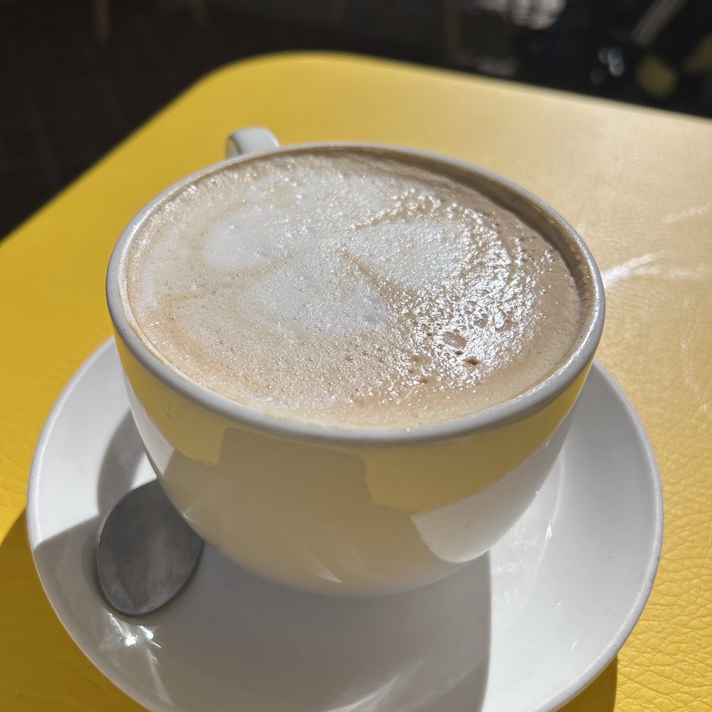 Yellow Vase - Cappuccino - Bakeries Near Me - Palos Verdes Estates, California Yellow Vase - Cappuccino - Bakeries Near Me - Palos Verdes Estates, California