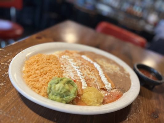 Los Amigos Bar & Grill by null