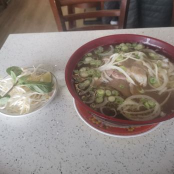 GT II Express - #14 - Vietnamese Near Me - Burnaby, British Columbia