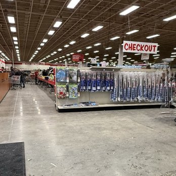 Marden’s - Checkout - Discount Store Near Me - Bangor, Maine