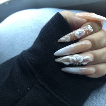 Brookside Nails Day Spa & Boutique - Day Spas Near Me - Stockton, California