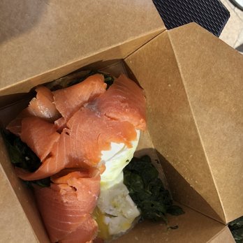 Eggspresso - Smoked salmon spinach (Salmon toast Florentine) - Breakfast & Brunch Near Me - Fullerton, California