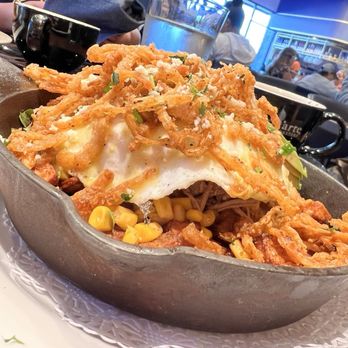 Hash Kitchen - Bars Near Me - Fort Worth, Texas