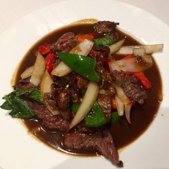 The 9th Monarch - Basil Vegetables with Beef - Thai Near Me - Dartmouth, Massachusetts