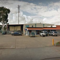 Thrifty V - Outside view #2.