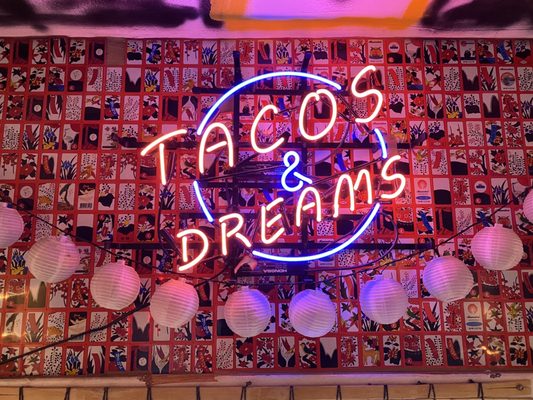 La Capital Tacos by null