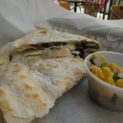 Café Capricho - Epazote mushroom quesadilla