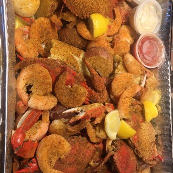 Macker Seafood - Daytona Deluxe - Seafood Near Me - Daytona Beach, Florida