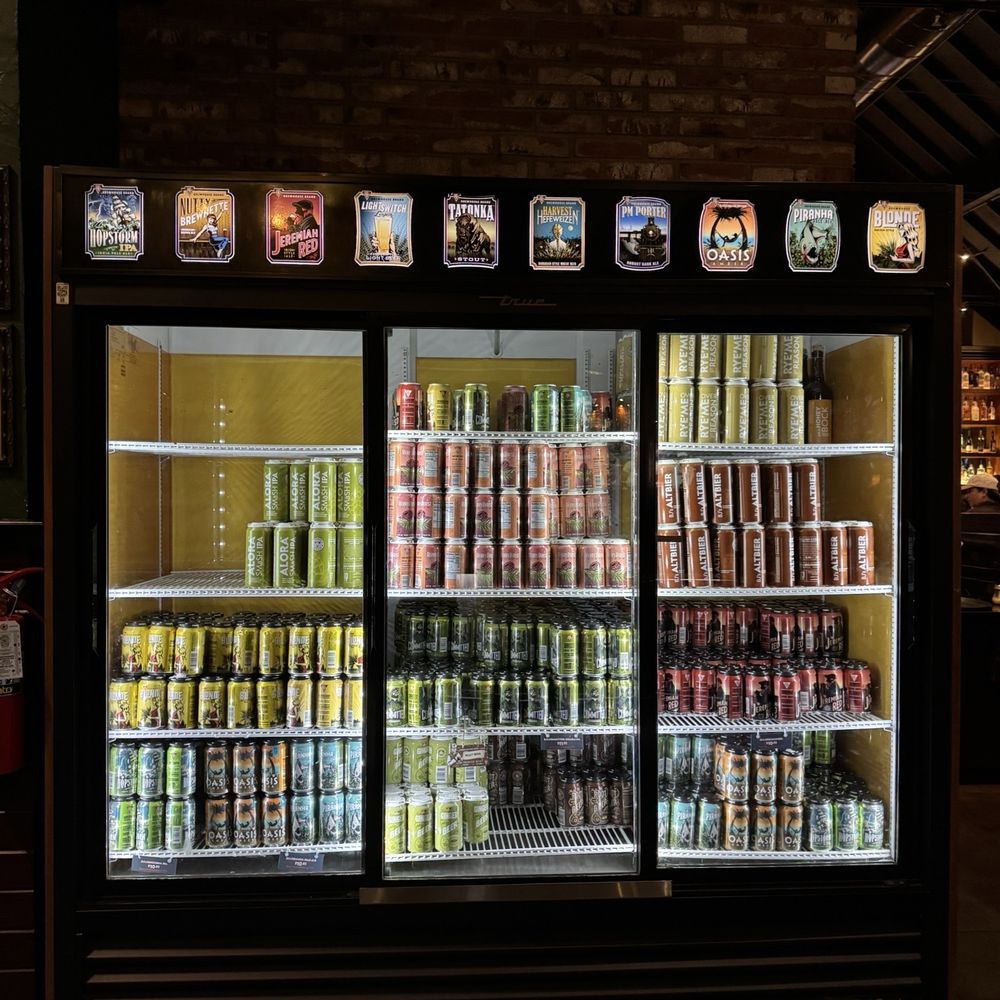 BJ's Restaurant & Brewhouse - Pizza Near Me - Burbank, California