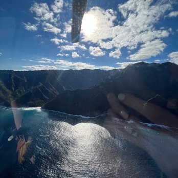 Blue Hawaiian Helicopters - Napali coast - Aerial Tours Near Me - Lihue, Hawaii