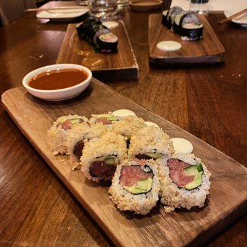 Uchiko Austin - Sushi Bars Near Me - Austin, Texas Uchiko Austin - Sushi Bars Near Me - Austin, Texas