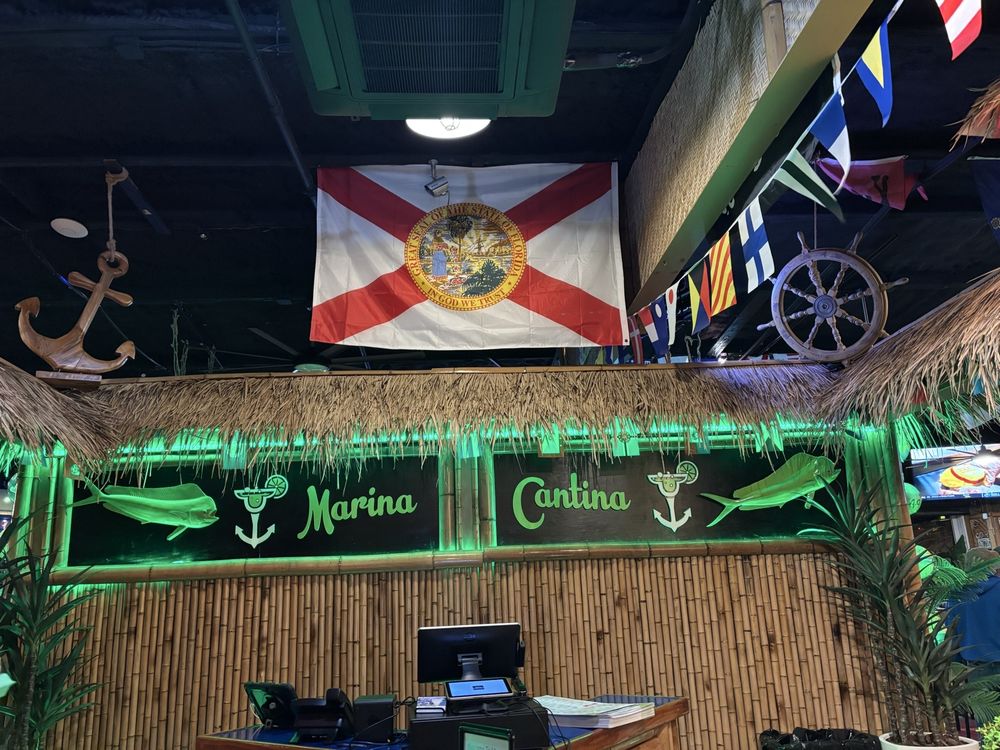 Marina Cantina