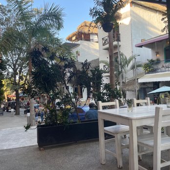 Tlecuil Sayulita - Patio facing the water side - Restaurants Near Me - Sayulita, NAY