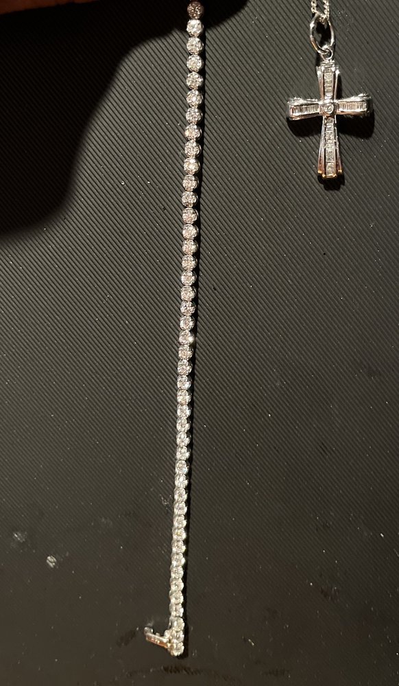 ZEIDMAN’S JEWELRY & LOAN Updated August 2024 27 Photos & 19 Reviews