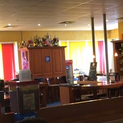 Bowling bei Bert - Eingangsbereich und Bar - aus Sicht der Bahn