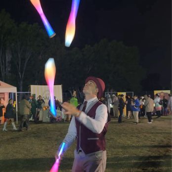 Alex Bistrevsky - Juggling - Magicians Near Me Alex Bistrevsky - Juggling - Magicians Near Me