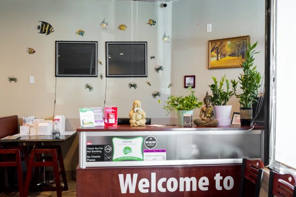 Basil Thai--Hot Pot &Thai by null