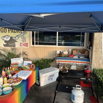 Maui Dogs - Hot Dogs Near Me - National City, California Maui Dogs - Hot Dogs Near Me - National City, California