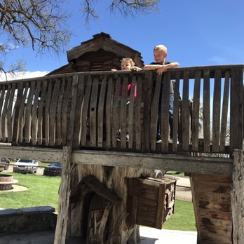 Parkfield Cafe - The kids playing in the tree house - Sandwiches Near Me - Parkfield, California Parkfield Cafe - The kids playing in the tree house - Sandwiches Near Me - Parkfield, California