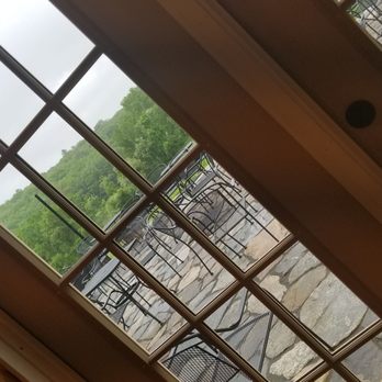 Heartstone Winery - Wineries Near Me - Columbia, Connecticut