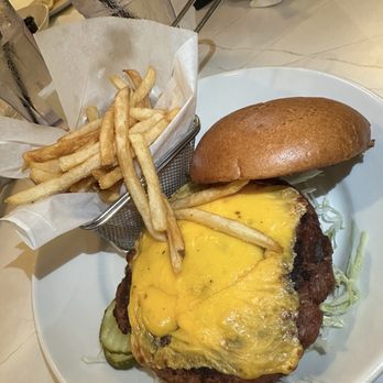 Black Walnut Café - AMERICAN BURGER - New American Near Me - Houston, Texas Black Walnut Café - AMERICAN BURGER - New American Near Me - Houston, Texas