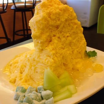 Frostcity - Large mango ;-p - Desserts Near Me - Honolulu, Hawaii