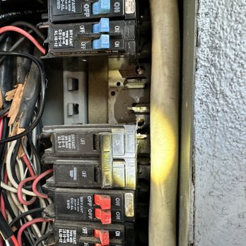 LEO Electrical - Electricians Near Me
