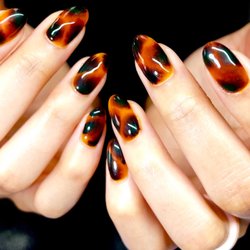Genuwynn Nail Art