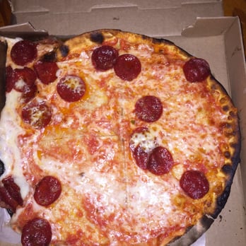 Brick Oven Pizza - Disgusting pizza was delivered to me. Guy was rude when I asked them to send me another pizza. - Pizza Near Me - New Haven, Connecticut Brick Oven Pizza - Disgusting pizza was delivered to me. Guy was rude when I asked them to send me another pizza. - Pizza Near Me - New Haven, Connecticut