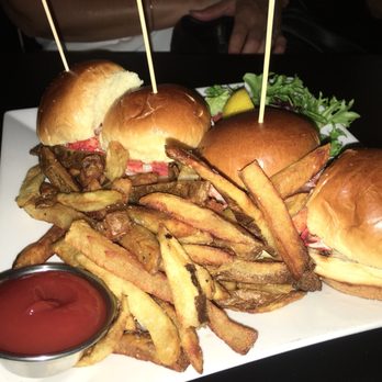 Celtic Cavern - Lobster sliders - Gastropubs Near Me - Middletown, Connecticut Celtic Cavern - Lobster sliders - Gastropubs Near Me - Middletown, Connecticut