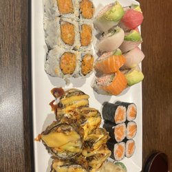 Volcano Sushi - Salmon Roll, Spicy Salmon Roll, Yum Yum Roll, Rainbow Roll