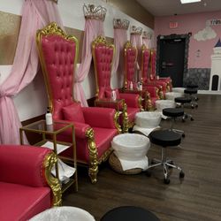 Trinity's Day Spa - Pedi area